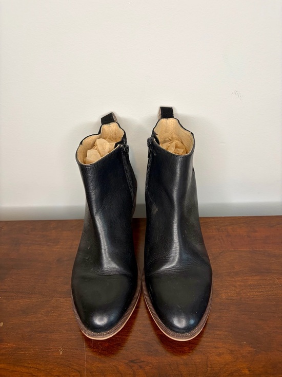 Shoes - Elegant Black Leather Women's Ankle Boots